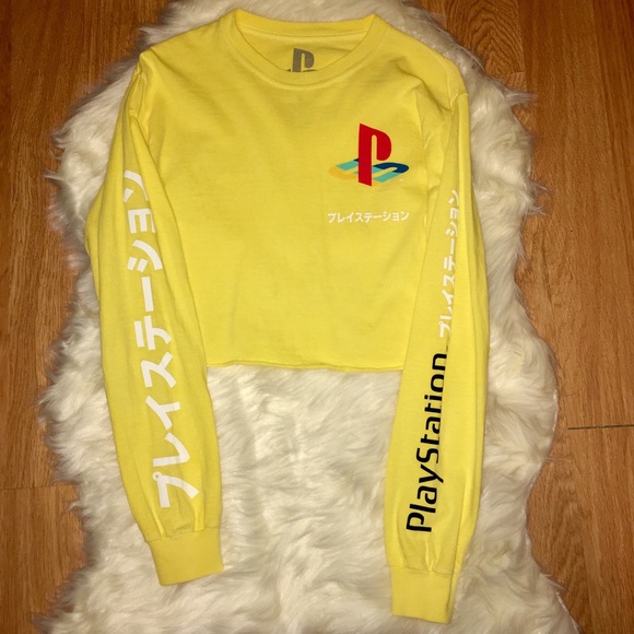 Forever 21 Tops - PlayStation crop top ✨💕🎮